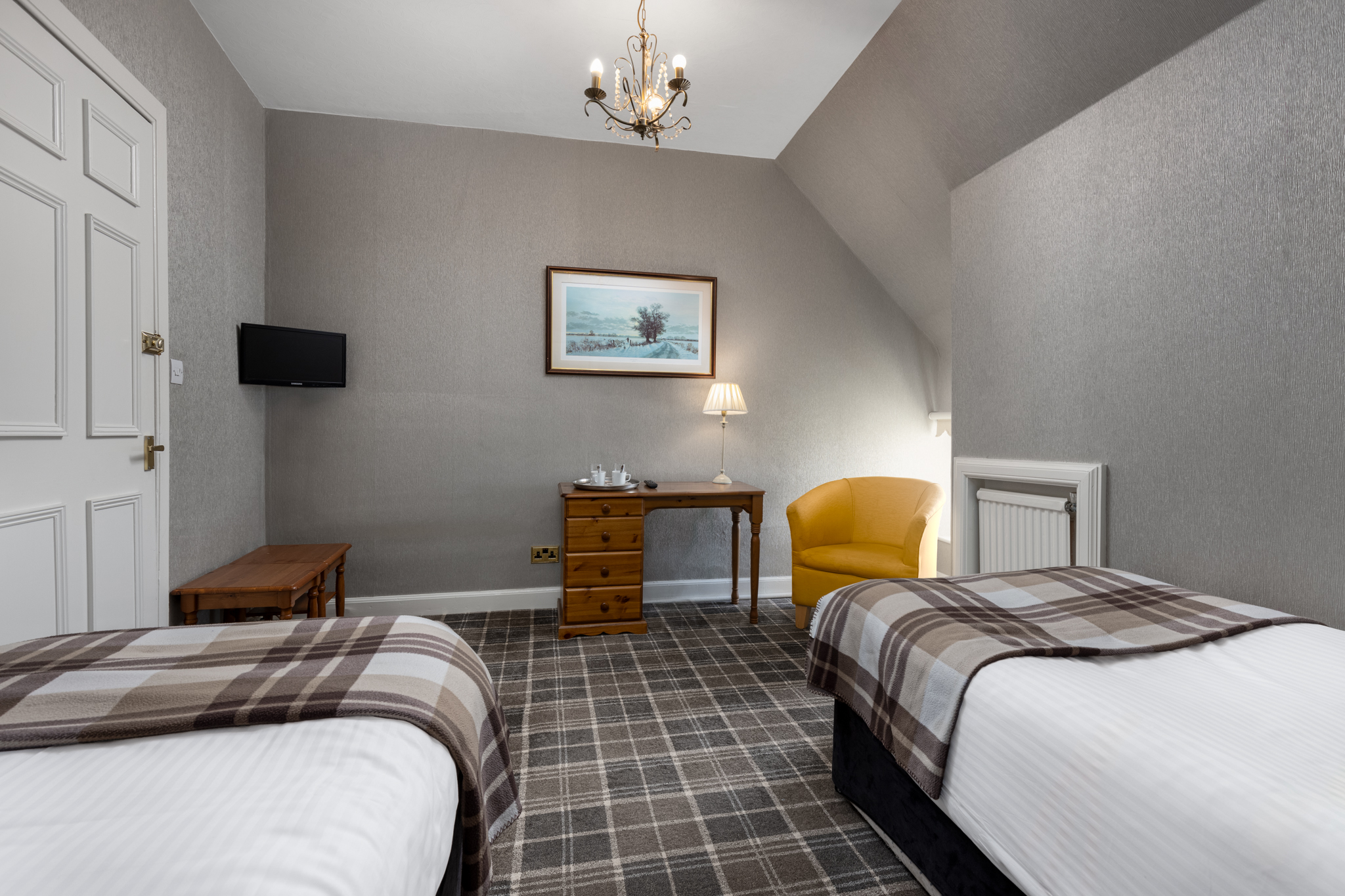 Superior Family Castle Room Twin Room